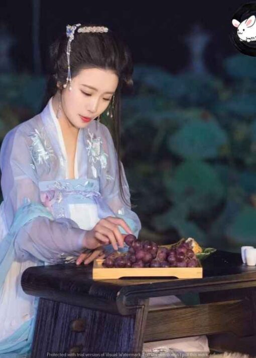 han phuc quynh hoa chi lap 3