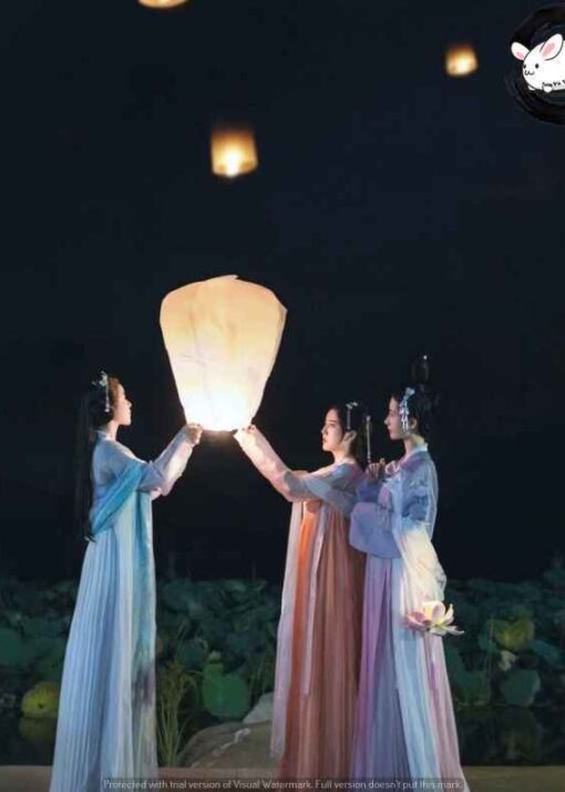 han phuc quynh hoa chi lap 4