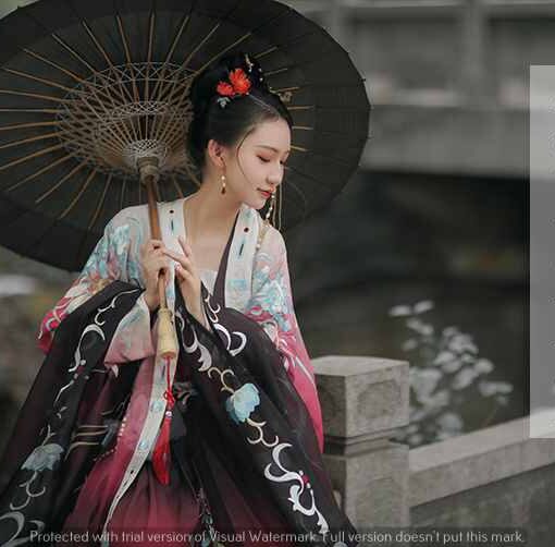 han phuc duc hoa phung hoang